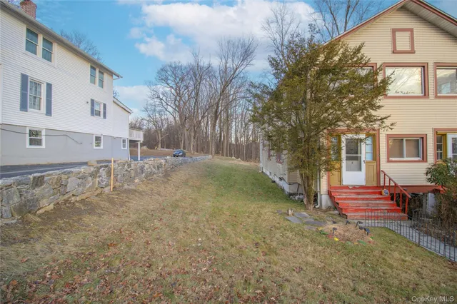 $515,000 | 6 Stowe Road, Peekskill, NY 10566