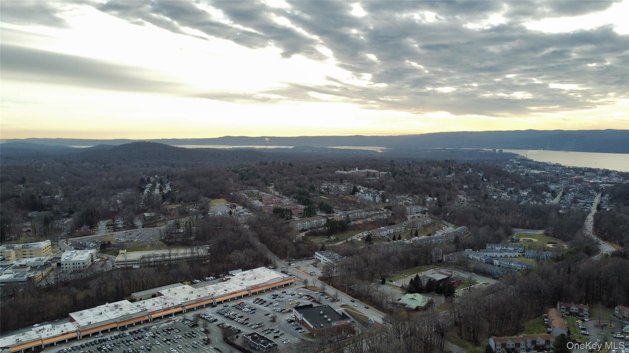 6 Stowe Road Peekskill, NY 10566 - Photo 17 of 17 Aerial view at dusk of a mountain view