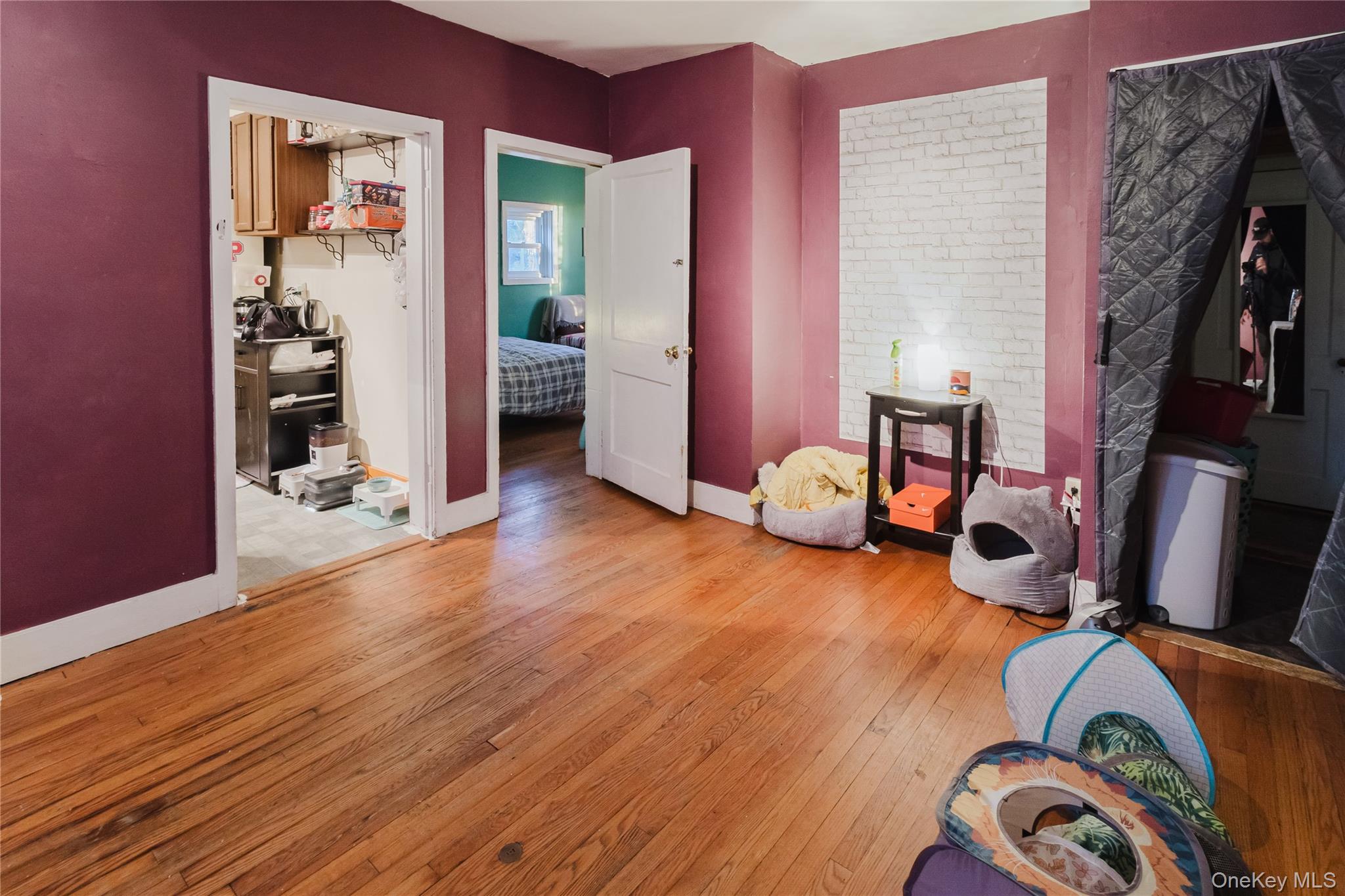 6 Stowe Road Peekskill, NY 10566 - Photo 9 of 17 Sitting room with light wood finished floors and baseboards