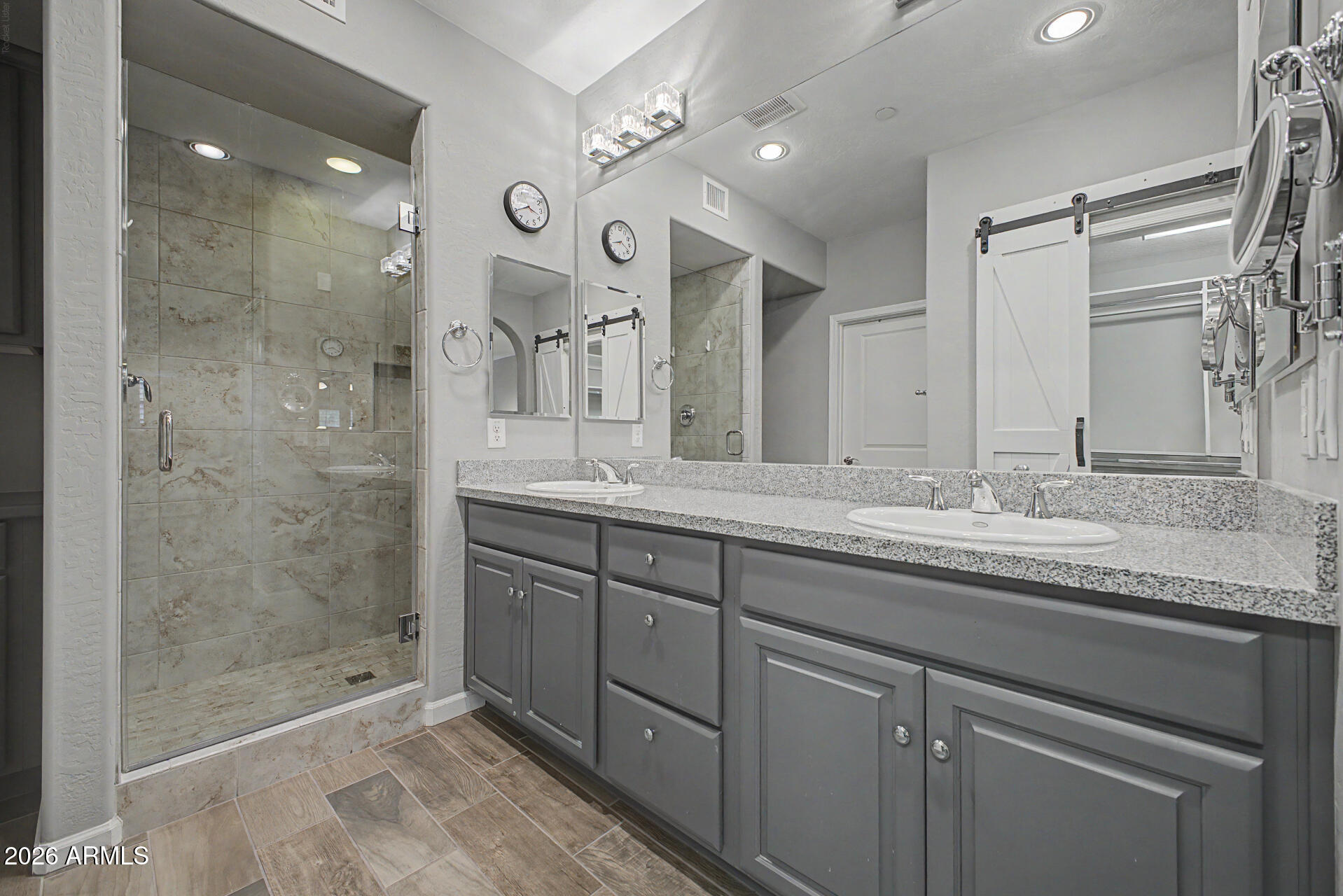 3935 East Rough Rider Road, Unit 1339 Phoenix, AZ 85050 - Photo 12 of 36 22 - Rough Rider