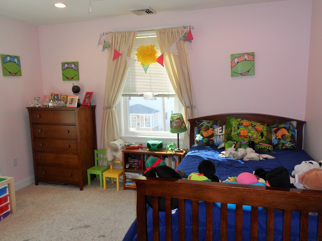 72 Narragansett Road Quincy, MA 02169 - Photo 12 of 24 Gallery Image 12