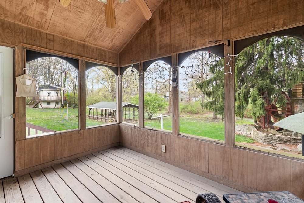 2301 South Andrews Road Yorktown, IN 47396 - Photo 13 of 18 Gallery Image 13