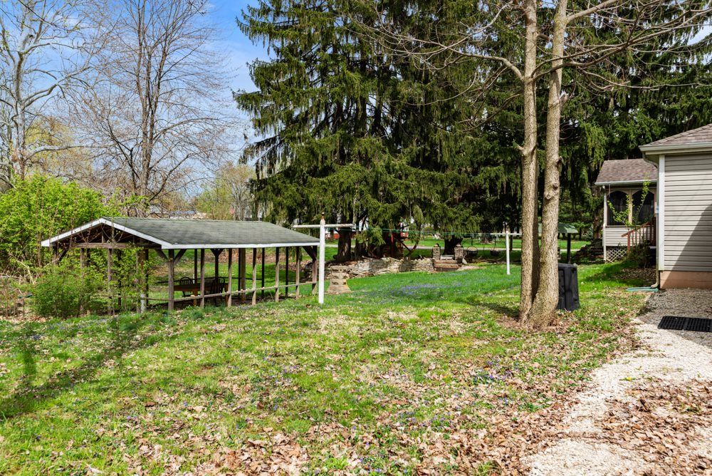 2301 South Andrews Road Yorktown, IN 47396 - Photo 17 of 18 Gallery Image 17