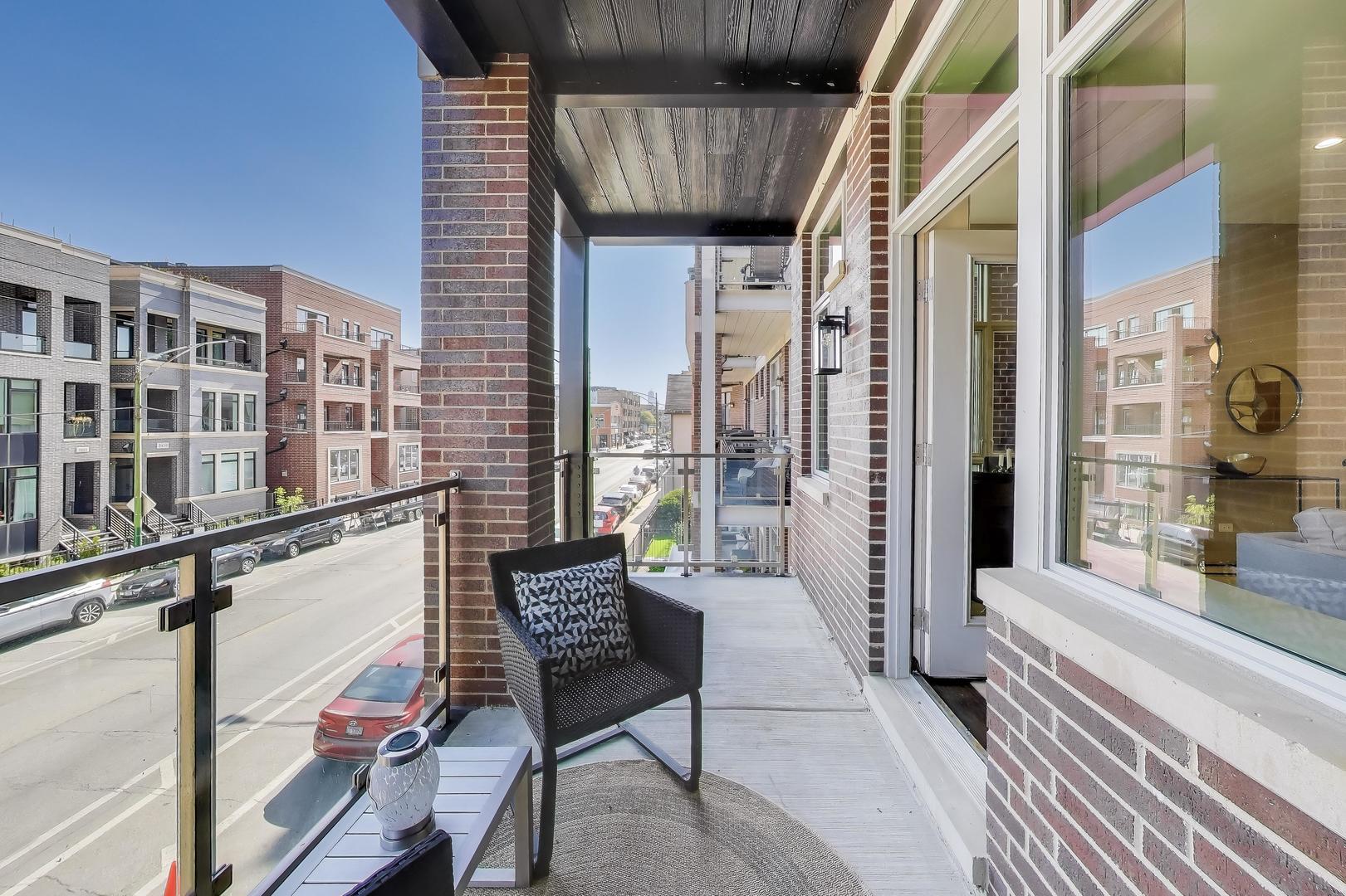 2448 North Clybourn Avenue, Unit 4 Chicago, IL 60614 - Photo 13 of 24 a balcony with furniture and a potted plant