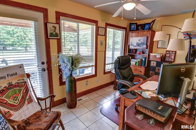 $350,000 | 7 Brantley Court, Taylorville, IL 62568