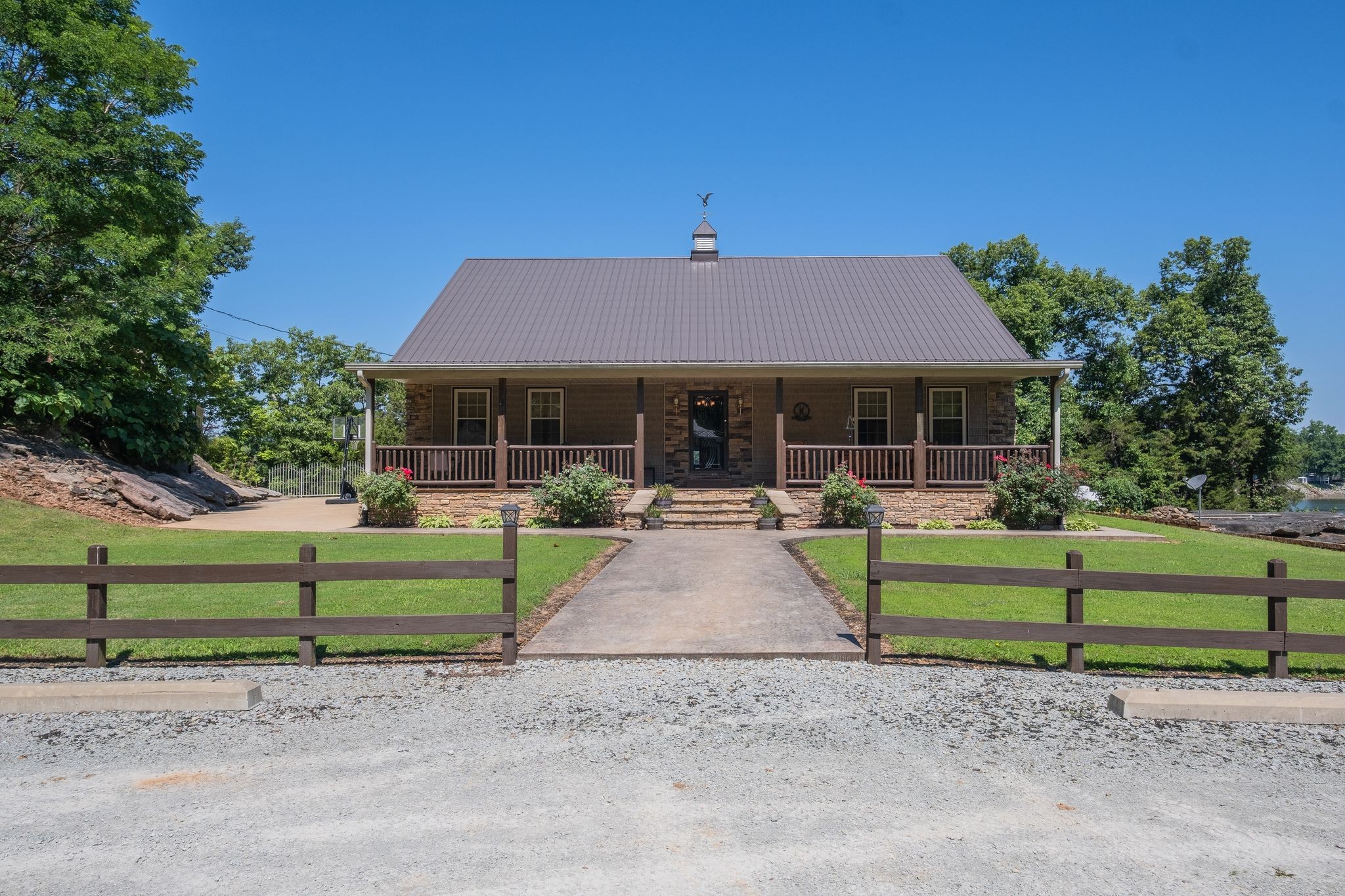 351 New Era Landing Road Linden, TN 37096 - Photo 5 of 65