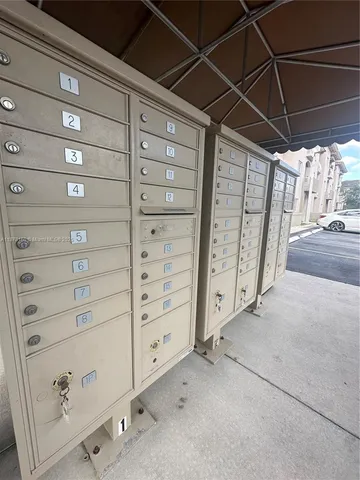 a view of walk in closet