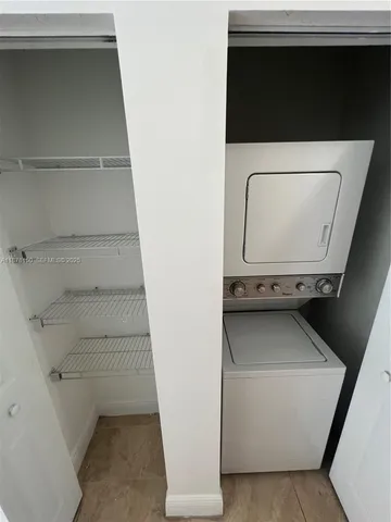 $2,295 | 211 West 79th Place, Unit 302, Hialeah, FL 33014