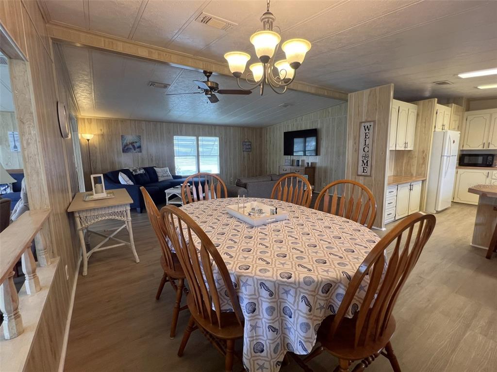 2055 South Floral Avenue, Unit 133 Bartow, FL 33830 - Photo 12 of 62 a view of a dining room with furniture