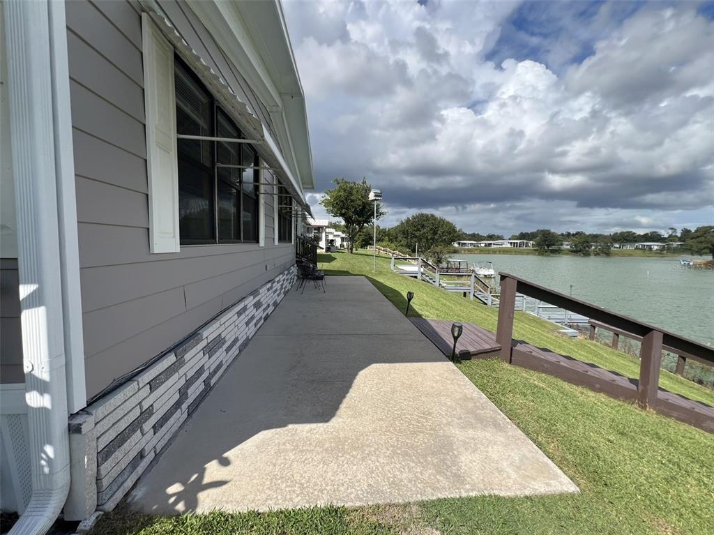 2055 South Floral Avenue, Unit 133 Bartow, FL 33830 - Photo 50 of 62 a view of a terrace with wooden fence