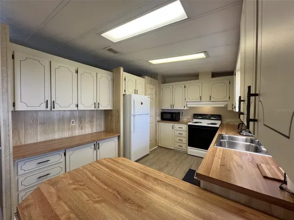 $183,000 | 2055 South Floral Avenue, Unit 133, Bartow, FL 33830
