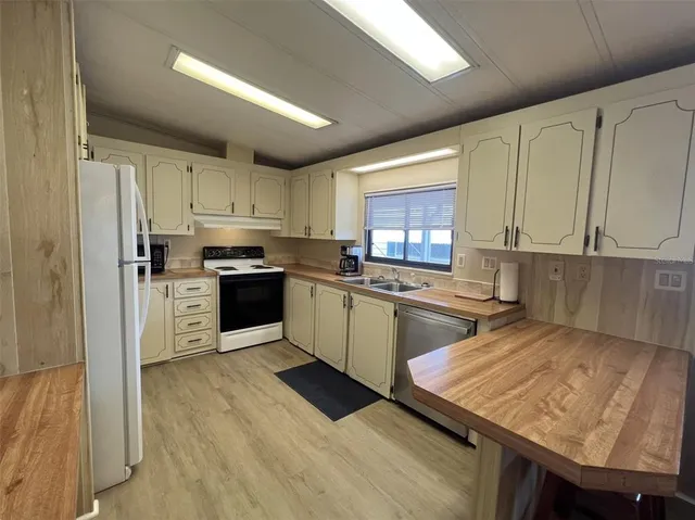 $199,000 | 2055 South Floral Avenue, Unit 133, Bartow, FL 33830