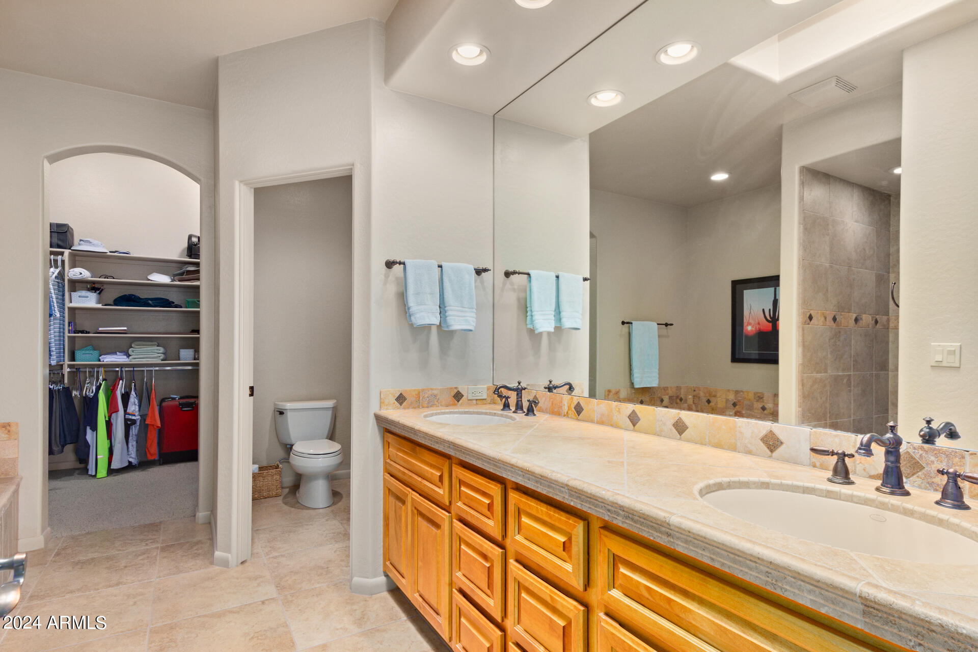 27825 North Quail Spring Road Rio Verde, AZ 85263 - Photo 19 of 29 Double sinks in Master bath