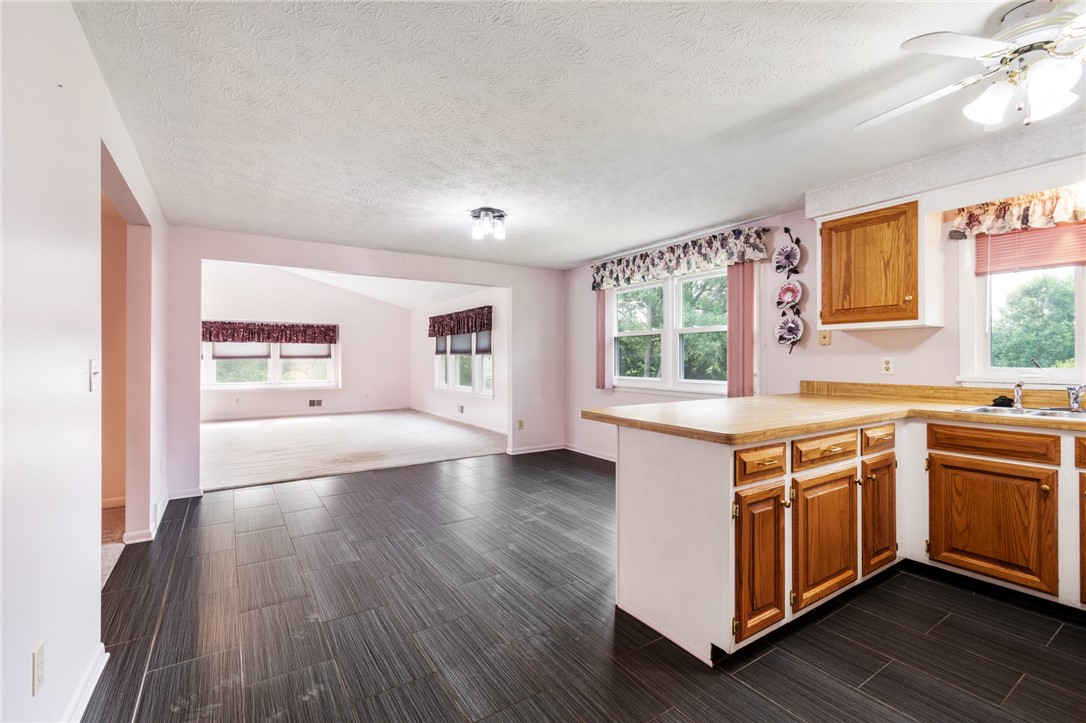 5272 County Line Road Walworth, NY 14519 - Photo 6 of 31