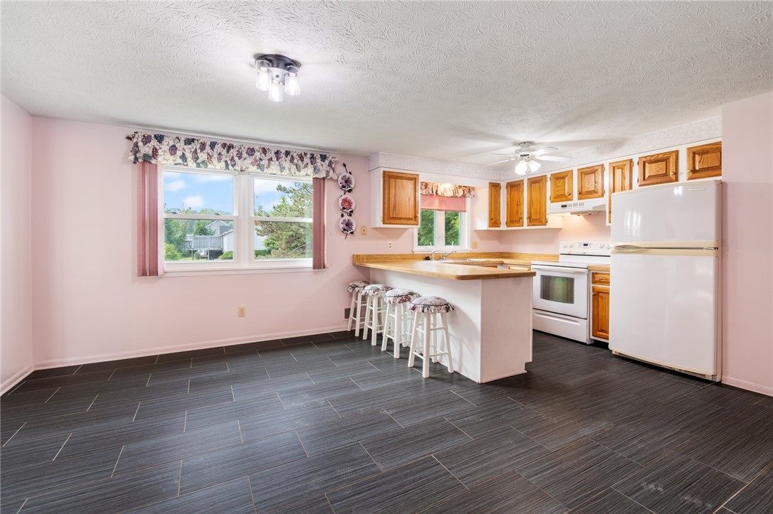 5272 County Line Road Walworth, NY 14519 - Photo 7 of 31