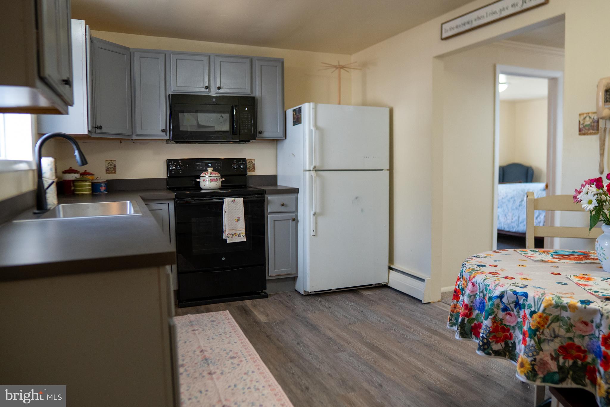 496 Covered Bridge Road Quakertown, PA 18951 - Photo 13 of 29 In law suite