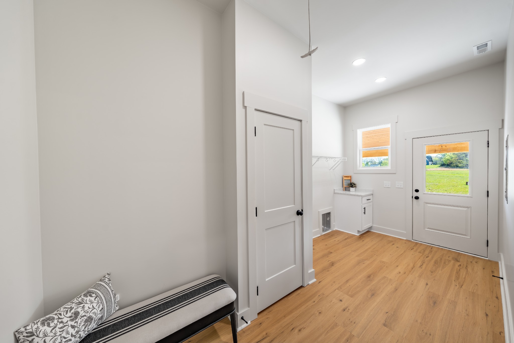 4031 Wells Road Springfield, TN 37172 - Photo 23 of 39 a view of bathroom