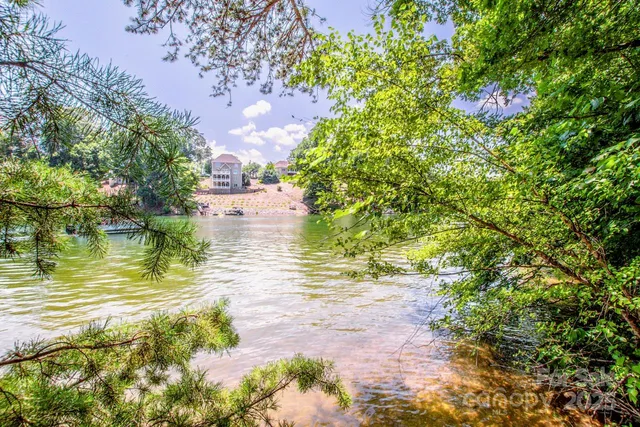 $775,000 | 127 Melrose Lane, Mooresville, NC 28117