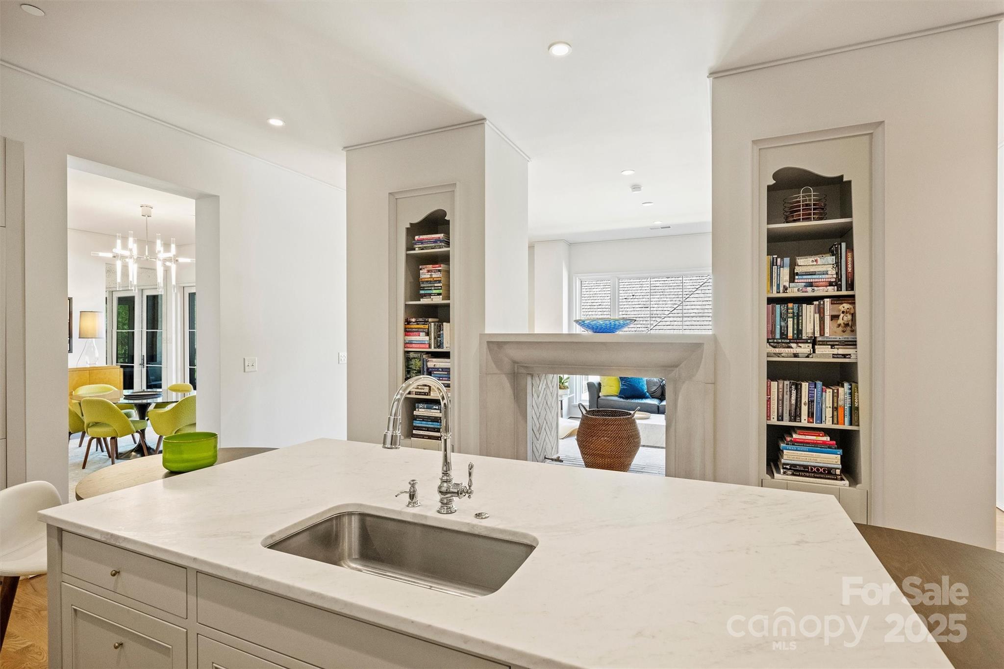 1170 Queens Road Charlotte, NC 28207 - Photo 11 of 29