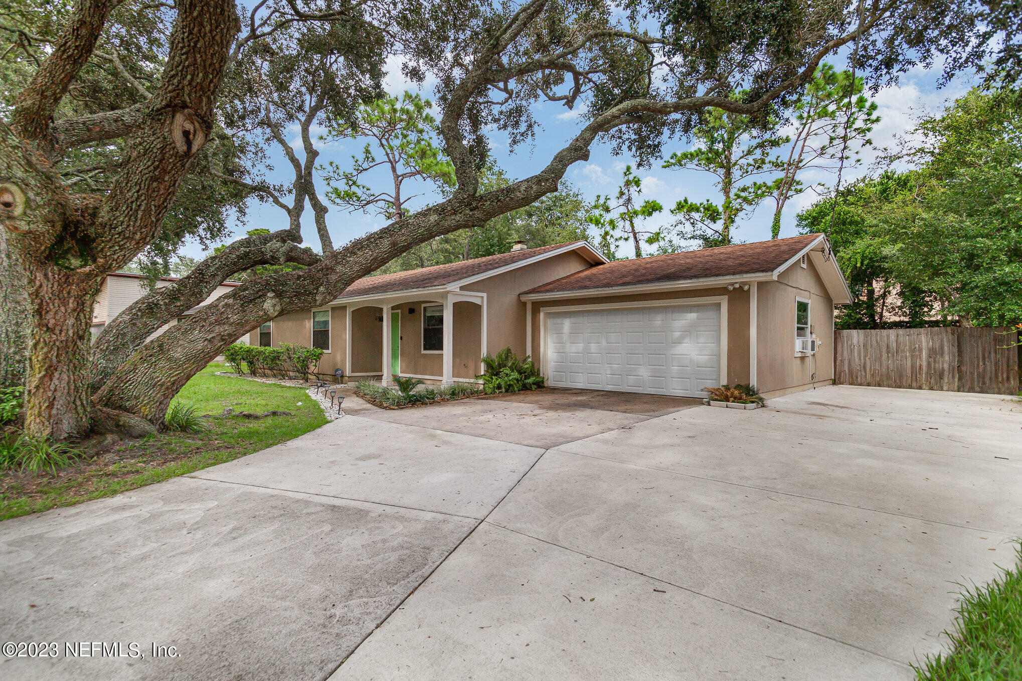 2045 Derringer Road Jacksonville, FL 32225 - Photo 3 of 24 002_img_4531-edit