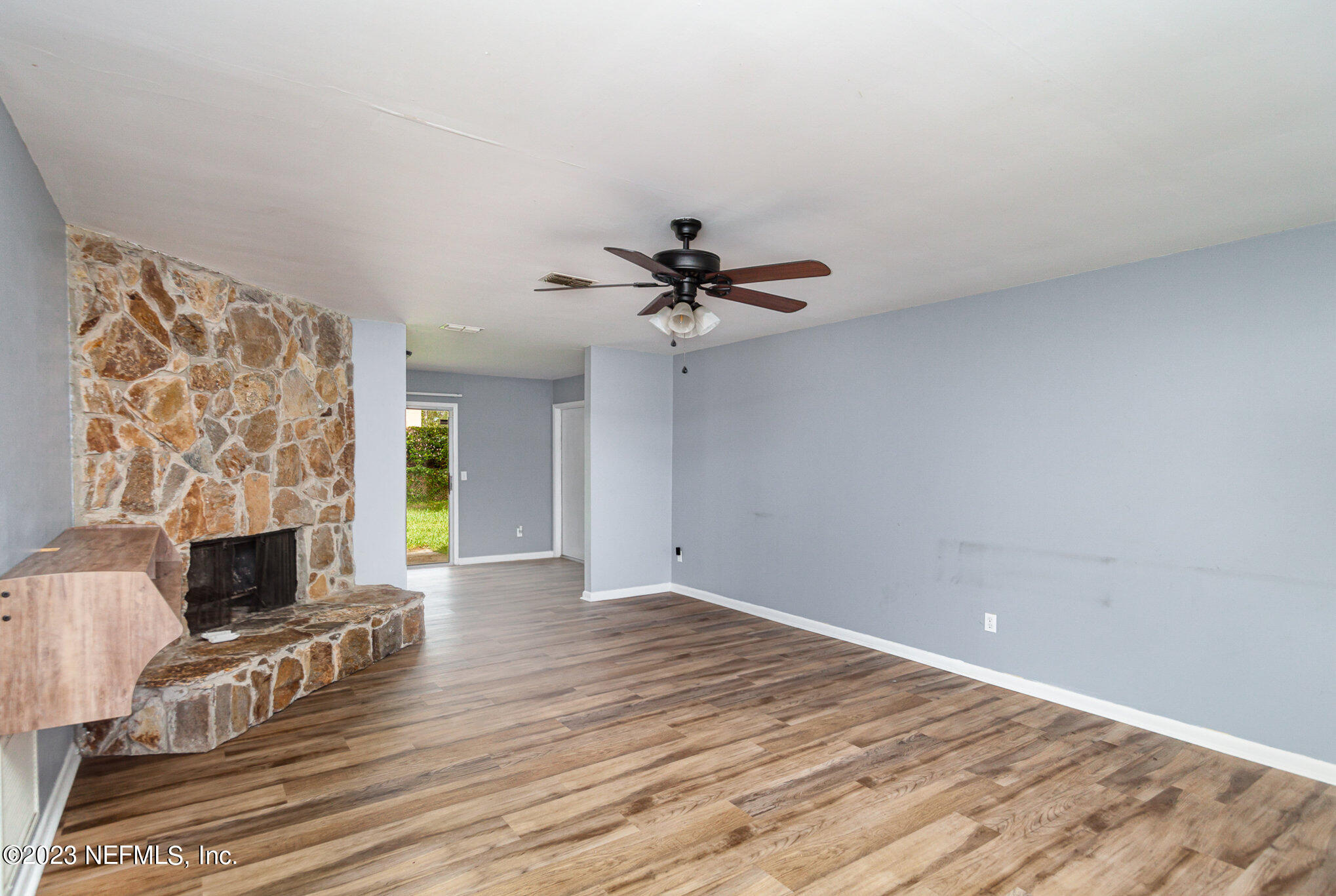 2045 Derringer Road Jacksonville, FL 32225 - Photo 7 of 24 007_img_4466-edit