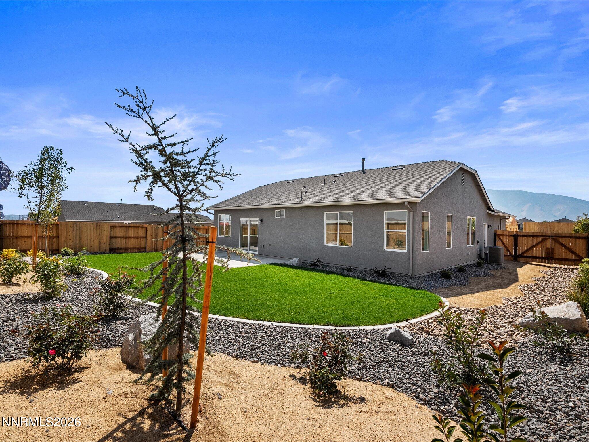 14460 Fredonia Drive Reno, NV 89506 - Photo 4 of 29 42-14460 Fredonia Dr-141