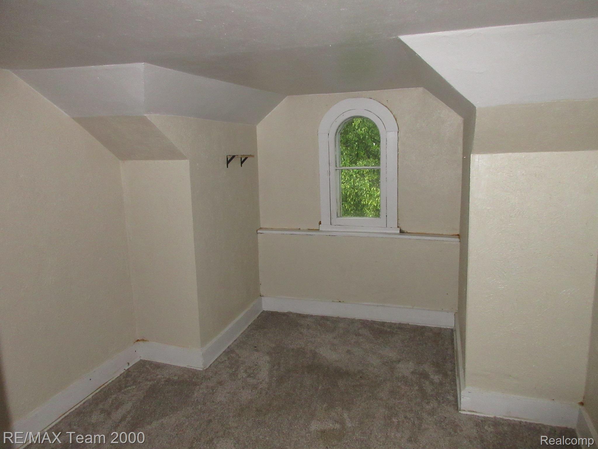 604 Smith Street Monroe, MI 48161 - Photo 20 of 24 IMG_6114.JPG