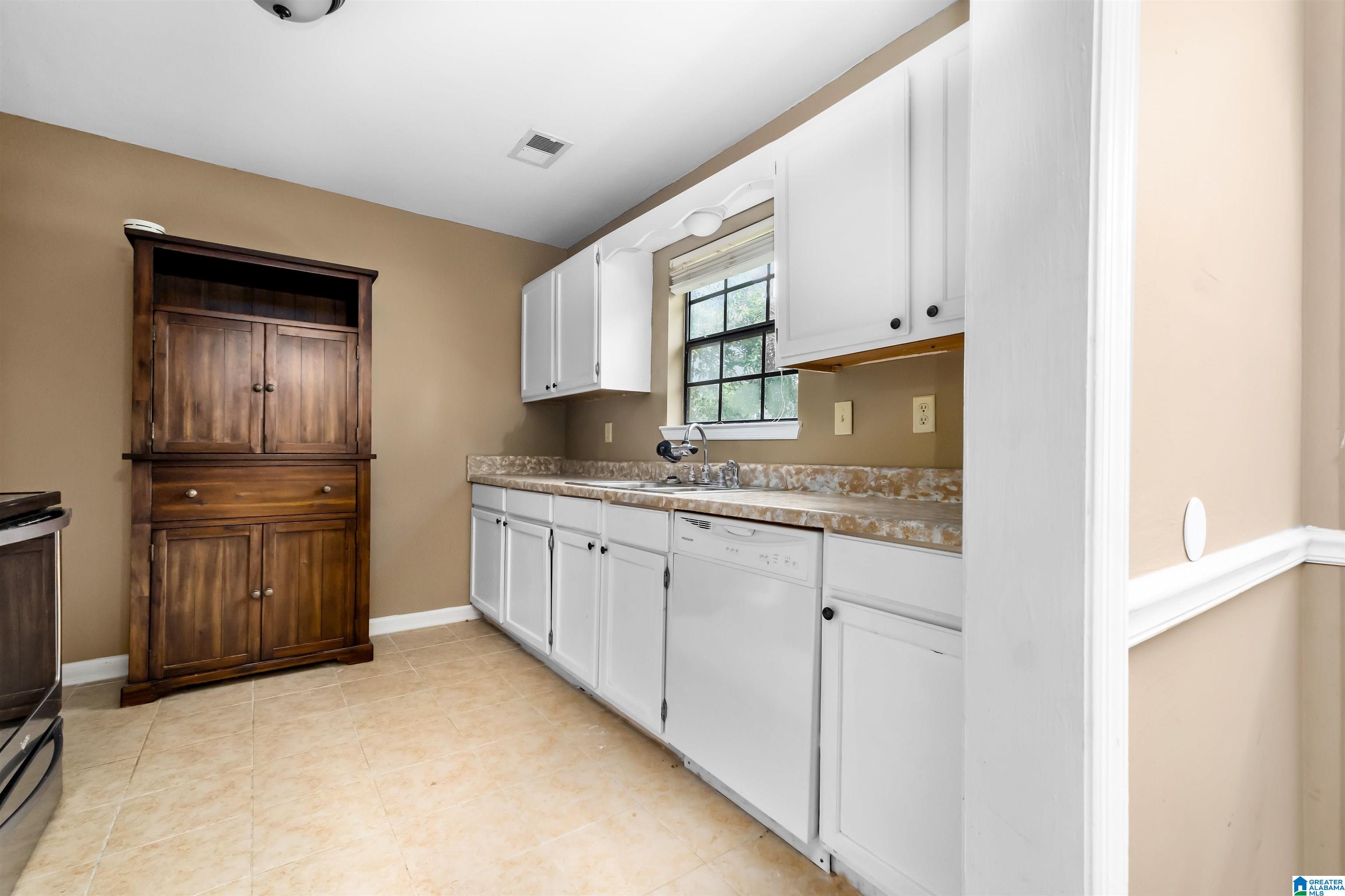 125 Mangrove Drive Alabaster, AL 35007 - Photo 11 of 38