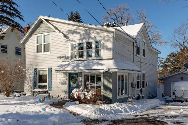 $319,900 | 839 Bluff Avenue, Brainerd, MN 56401