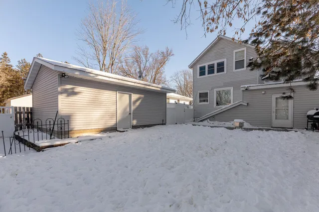 $319,900 | 839 Bluff Avenue, Brainerd, MN 56401
