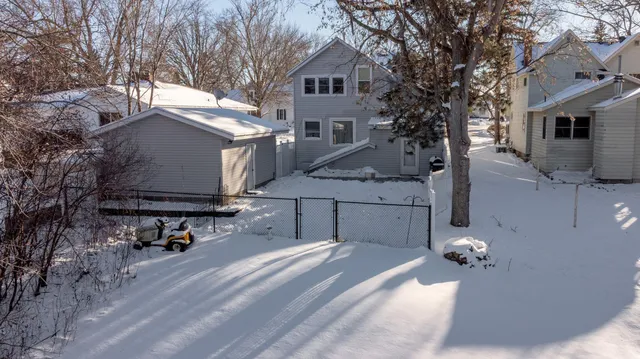 $319,900 | 839 Bluff Avenue, Brainerd, MN 56401