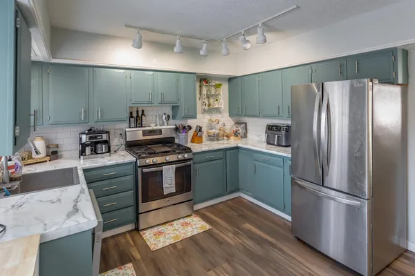 $316,500 | 839 Bluff Avenue, Brainerd, MN 56401