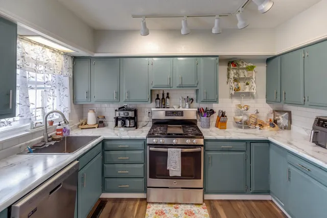 $319,900 | 839 Bluff Avenue, Brainerd, MN 56401