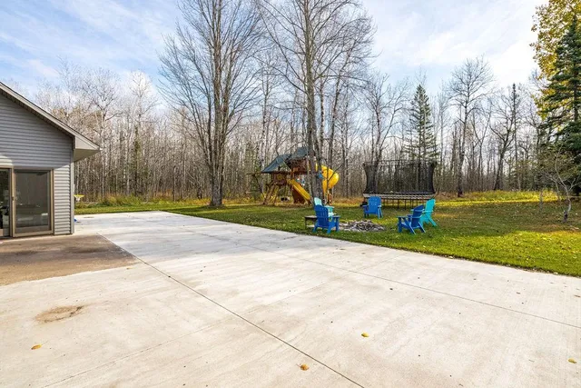 $789,000 | 6048 Lakewood Road, Duluth, MN 55804