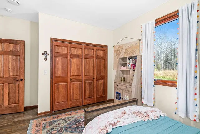 $789,000 | 6048 Lakewood Road, Duluth, MN 55804