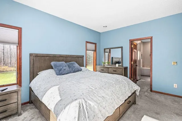 $789,000 | 6048 Lakewood Road, Duluth, MN 55804