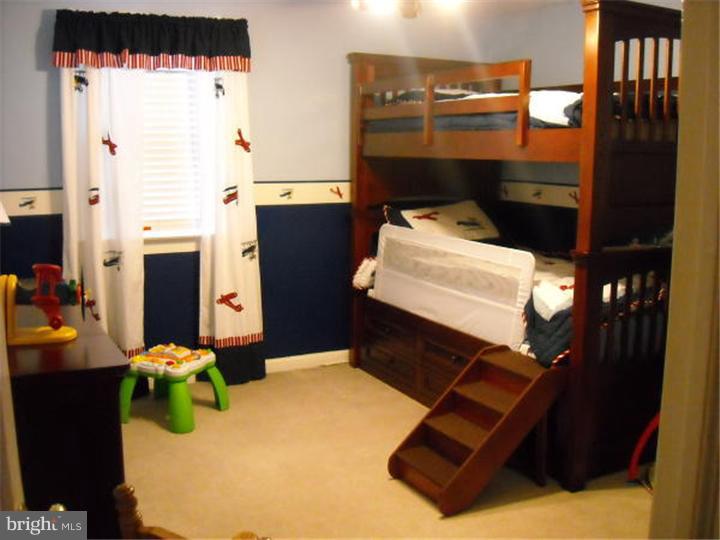 357 Yarnall Drive Springfield, PA 19064 - Photo 10 of 18 Bedroom 2