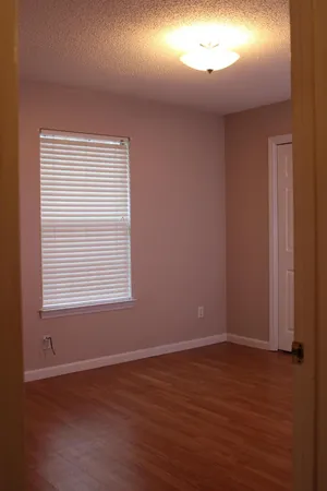 $1,600 | 305 Ashley Drive, Crestview, FL 32536