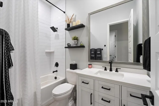 $5,250 | 20954 East Camacho Road, Queen Creek, AZ 85142