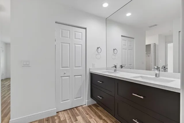 $285,000 | 8536 Casa Del Lago, Unit 49B, Boca Raton, FL 33433