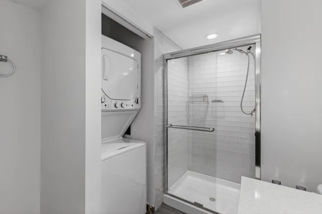 $285,000 | 8536 Casa Del Lago, Unit 49B, Boca Raton, FL 33433