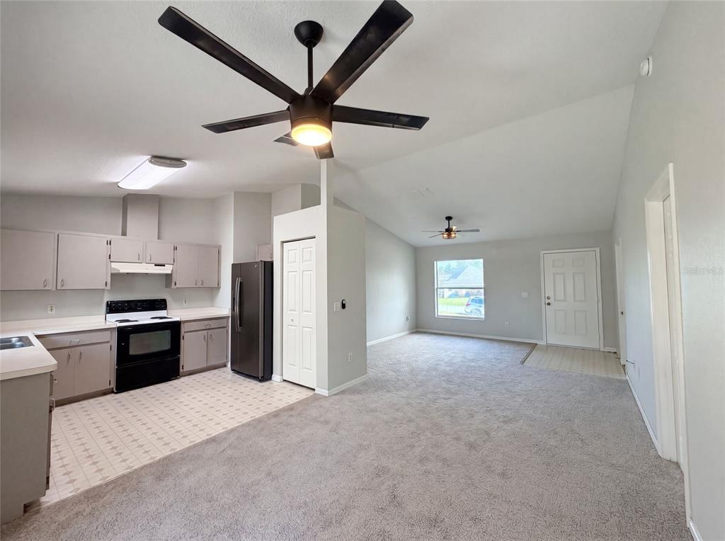 17956 Southwest 25th Avenue Road Ocala, FL 34473 - Photo 3 of 24