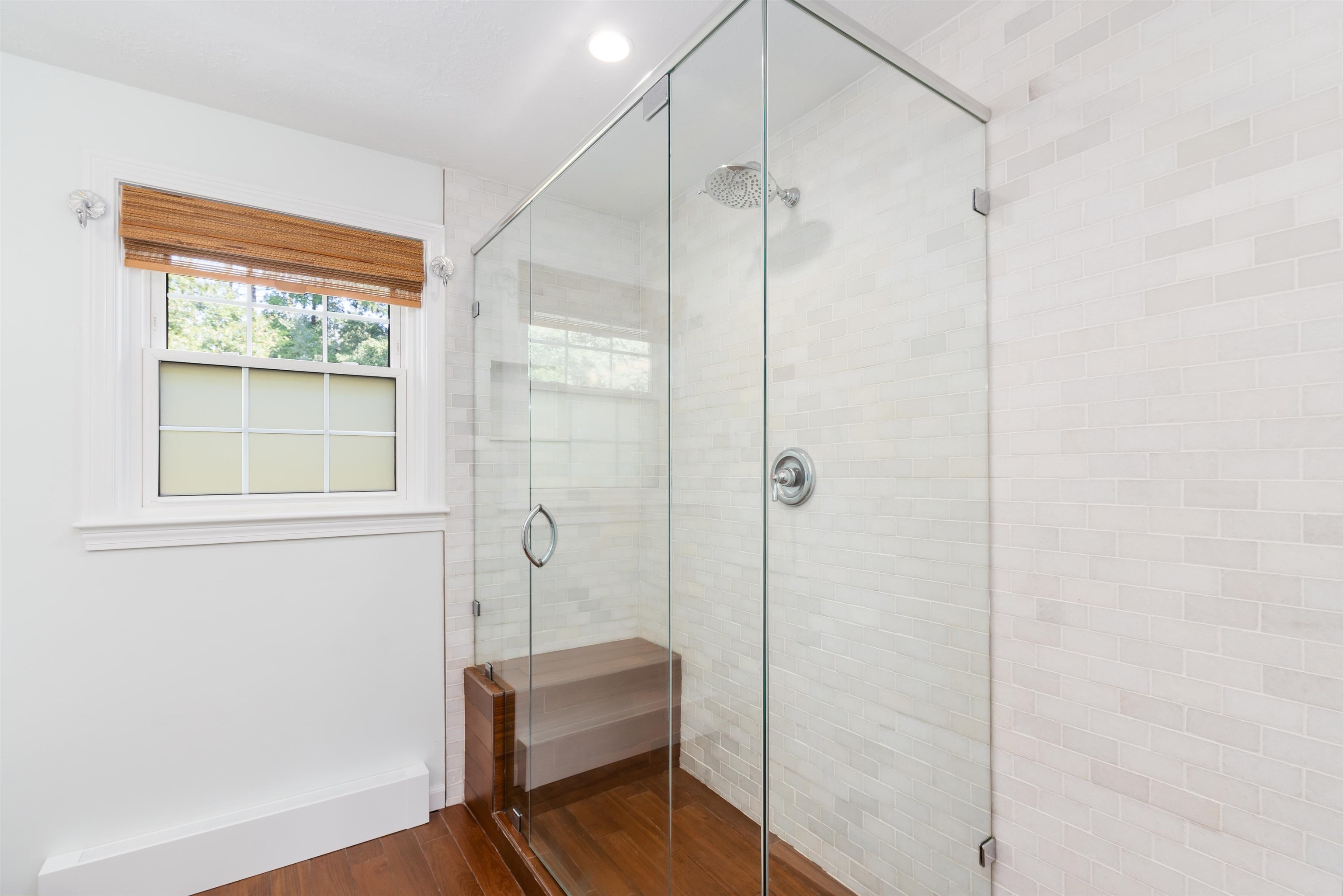 9 Evergreen Circle Litchfield, NH 03052 - Photo 17 of 36