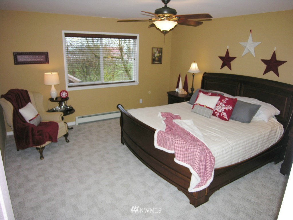 9662 Axlund Road Lynden, WA 98264 - Photo 13 of 25