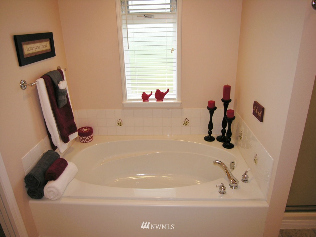 9662 Axlund Road Lynden, WA 98264 - Photo 15 of 25