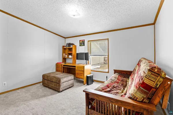 $185,000 | 42 South Elder Drive, Duluth, MN 55810