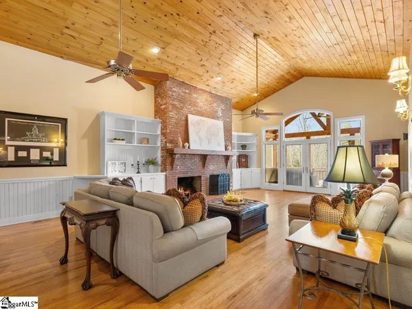 $1,749,000 | 125 Stonewall Drive, Westminster, SC 29693