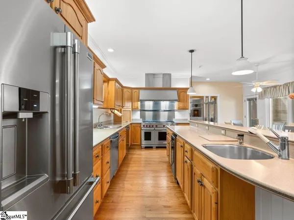 $1,749,000 | 125 Stonewall Drive, Westminster, SC 29693