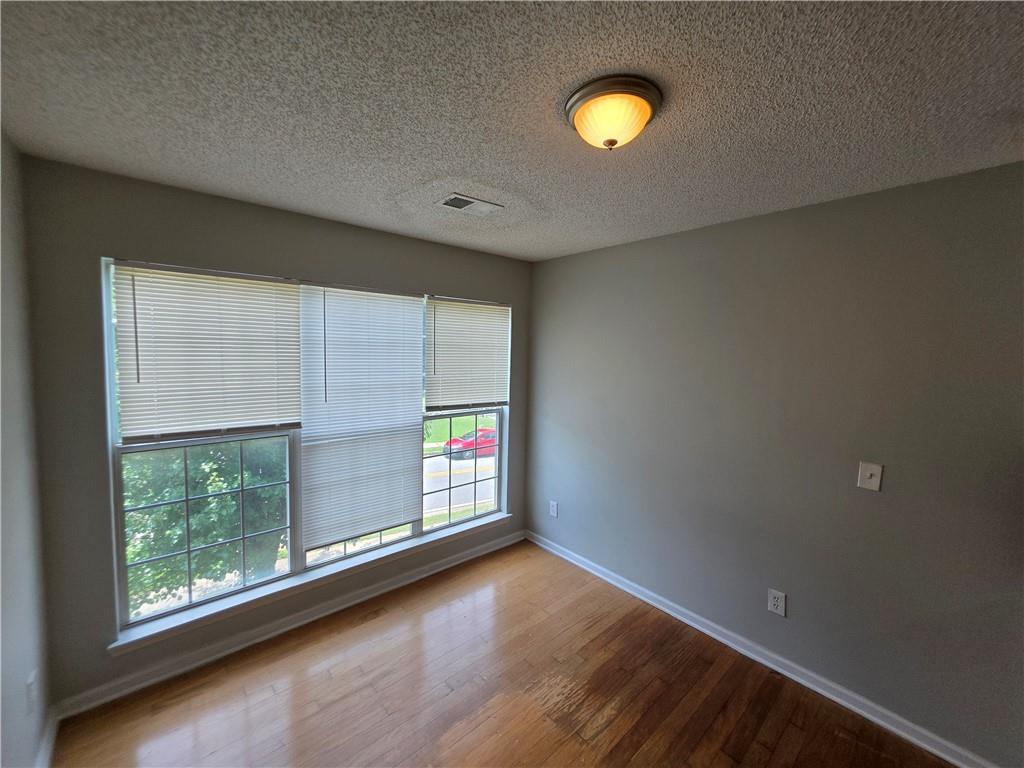 6924 Biscayne Rex, GA 30273 - Photo 6 of 33