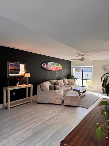 $2,500 | 1 Windrush Boulevard, Unit 103, Indian Rocks Beach, FL 33785